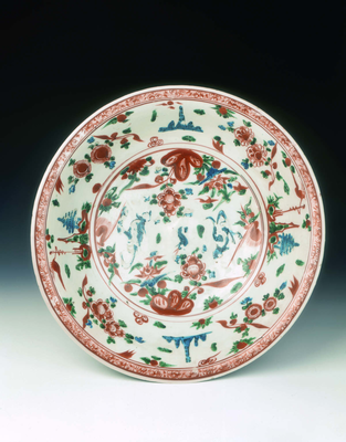 Polychrome dish with cockerels