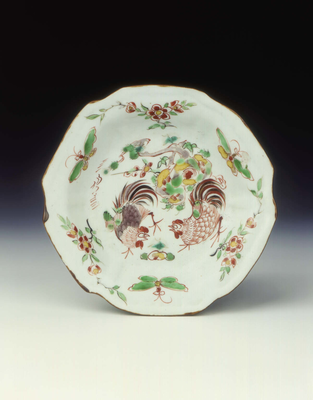 Pair of polychrome saucers with cockerelsMing