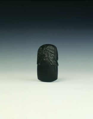 Black touchstone in the form of an axeQing