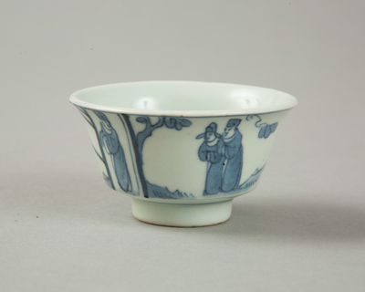 Copy of late Ming blue and white cup with figures