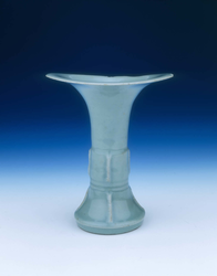 Longquan celadon gu vase
Song dynasty