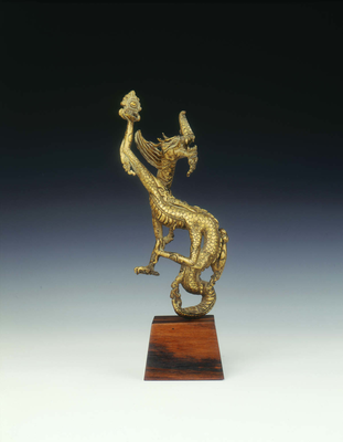 Gilt bronze four-clawed dragon finial16th