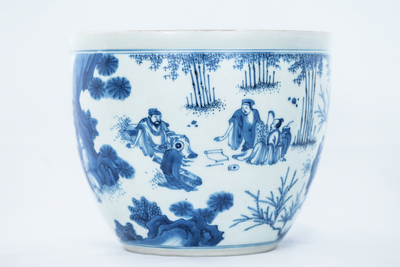 Deep blue and white deep bowl of sages in bamboo