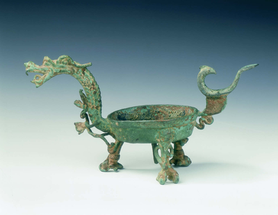 Bronze lamp in the shape of a dragonWestern Han