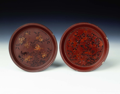 Pair of painted lacquer dishes with birds amid