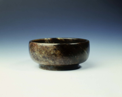 Jade bowl of Junyao shape13th to 14th century