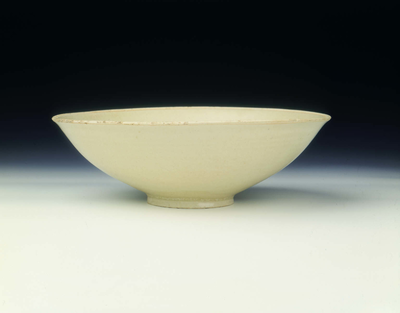 Qingbai bowl with duck in lotus pond carved in