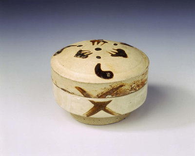 Yaozhou stoneware covered boxLate Tang dynasty