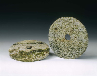 Pair of green stone discsNeolithic period
