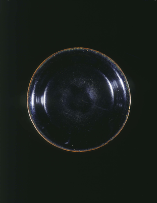 Black Cizhou-type plateNorthern Song dynasty