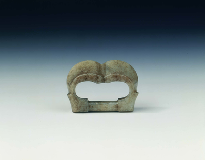 Jade buckle 8th-12th century