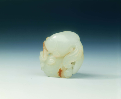 Jade group of goldfish, clam and frogQing dynasty