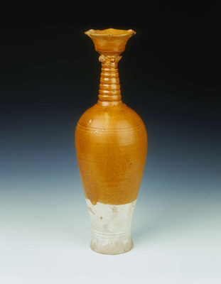 Brown glazed phoenix-headed vaseLiao dynasty