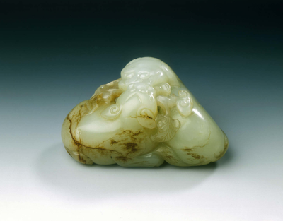 Jade group of two lion dogs with lingzhi