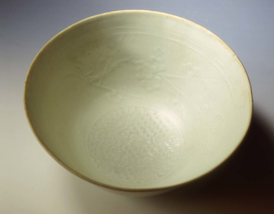 Qingbai bowl with prunus spray