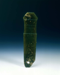 Dark green jade handleShang Dynasty; Erligang