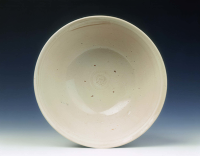White glazed stem bowl
Huoxian kiln