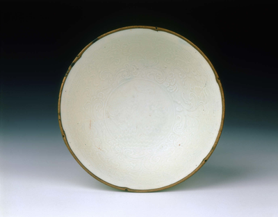 Qingbai bowl with pomegranate design
Yuan